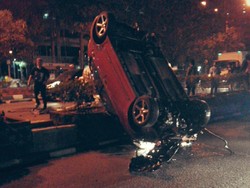 Kronologi Kecelakaan Sirion yang Terbalik di Jl Rasuna Said