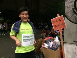 Jangan Buang Sampah Sembarangan, Malu Sama Orang Jepang Ini