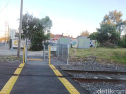 Victoria Urai Macet: Hilangkan 50 Perlintasan Sebidang KA