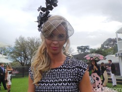 Serba-serbi Fashion di Acara Balap Kuda Melbourne