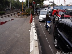 Broadcast Message tentang Mobil Mati di Perlintasan KA, Ilmiah atau Tidak?