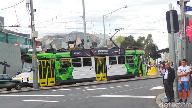 Jelajahi Kota Melbourne dengan Trem Bisa Sendirian, Ini Rutenya