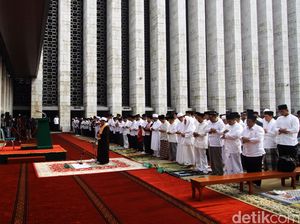 Apa yang Harus Diucapkan saat Imam Lupa Gerakan Sholat? Apa yang Harus Diucapkan saat Imam Lupa Gerakan Sholat?