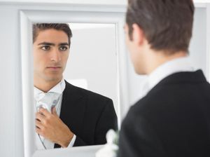 Doa Ketika Bercermin dengan Latin dan Artinya Doa Ketika Bercermin dengan Latin dan Artinya