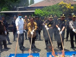 Jutaan Batang Rokok Ilegal Dimusnahkan Bea Cukai