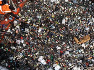 OTT Buang Sampah Sembarangan, Pemprov Terima Duit Denda Rp 64 Juta OTT Buang Sampah Sembarangan, Pemprov Terima Duit Denda Rp 64 Juta