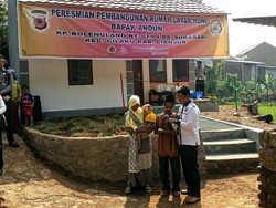 Cerita Andun yang Bantu Istrinya Melahirkan 7 Anaknya Tanpa Bidan