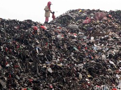 Gerindra Minta Tiap Kota di DKI Miliki Fasilitas Pengelolaan Sampah