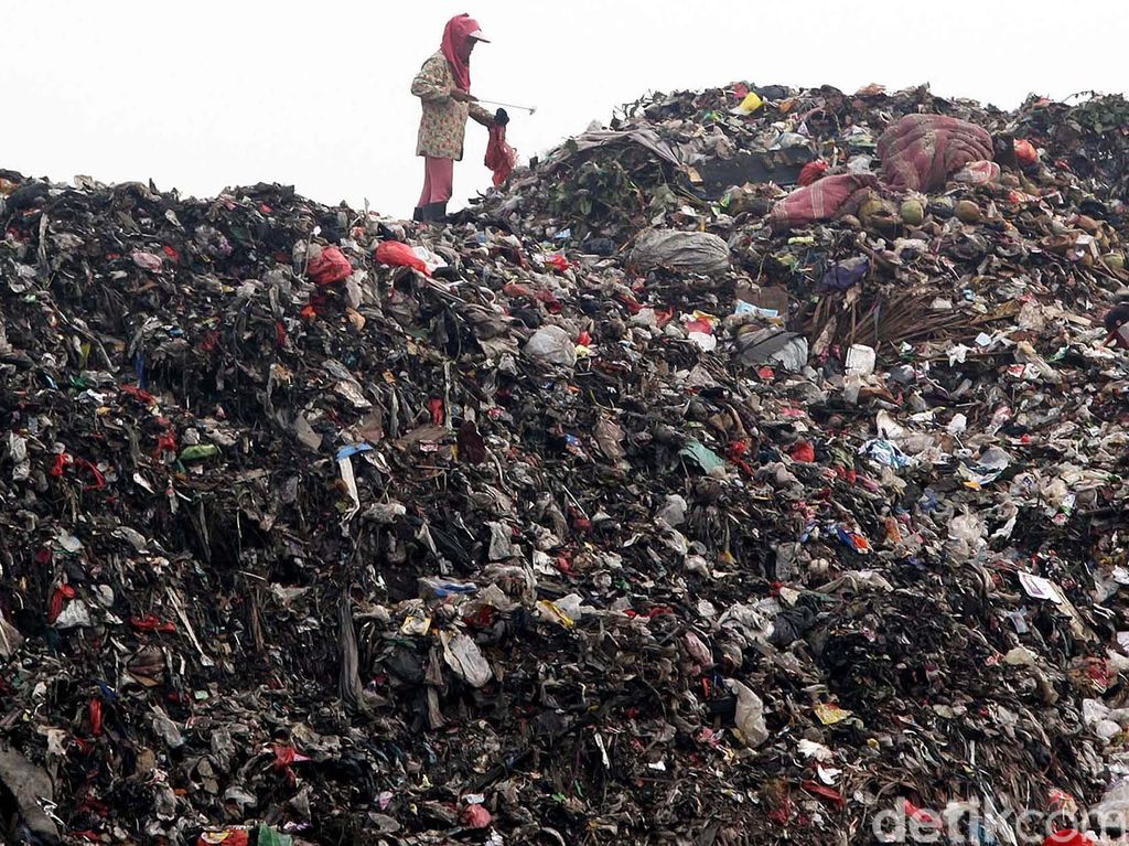 Gerindra Minta Tiap Kota di DKI Miliki Fasilitas Pengelolaan Sampah Gerindra Minta Tiap Kota di DKI Miliki Fasilitas Pengelolaan Sampah