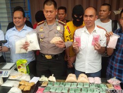 Rumah Pengedar Narkoba Internasional Digerebek, Polisi Sita 12 Kg Sabu