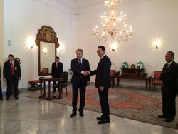 Bertemu Presiden Finlandia, Ahok Buka Kerja Sama Kelola Limbah dan Sampah