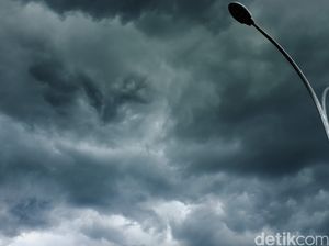 Prakiraan Cuaca Bandung, Jumat 12 Januari 2024: Hujan di Sore Hari Prakiraan Cuaca Bandung, Jumat 12 Januari 2024: Hujan di Sore Hari
