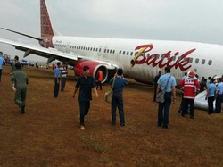 Batik Air Tergelincir di Yogya, Lion Air: Ban Depan Keluar Runway, Tak Ada Penumpang Cedera