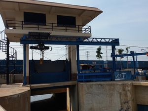 BPBD DKI Tetapkan Status Pintu Air Karet Siaga 1