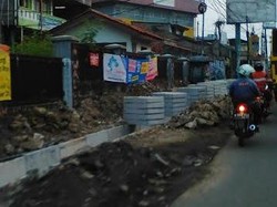 Duh! Galian di Jalur Ciputat-Lebak Bulus ini Hampir 2 Bulan Terbengkalai
