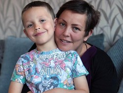 Perut Bengkak dan Terasa Sakit Saat Dipegang, Connor Ternyata Kena Tumor