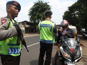 Polda Metro Jaya Gelar Operasi Simpatik 1 Maret Polda Metro Jaya Gelar Operasi Simpatik 1 Maret