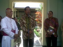 Uskup Agung Semarang Tutup Usia