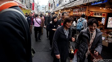 Kunjungan Turis Asing ke Jepang Merosot Tajam Imbas Berkurangnya Pelancong Negeri Tirai Bambu