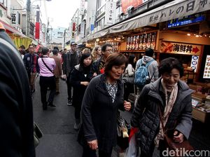 China Imbau Warganya Tidak Liburan ke Jepang Saat Imlek, Kenapa?