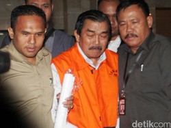 Mantan Ketua DPRD Sumut Saleh Bangun Didakwa Terima Uang Ketok Rp 2,7 M