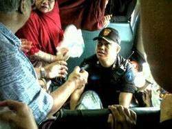 Kata Suami, Begini Detik-detik Khosyyah Melahirkan di Kereta