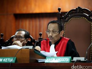 Hakim Aswijon Promosi ke Aceh, Ketua Majelis Putu Sudiartana Diganti Hariono