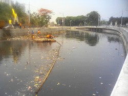 Cling! Kali Sentiong Kini Bebas dari Lautan Sampah