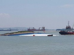 77 Penumpang KM Marina Belum Ditemukan