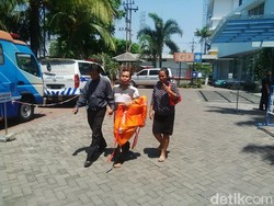 Kisah Yono yang Melompat ke Laut ketika Kapal Tenggelam di Teluk Lamong