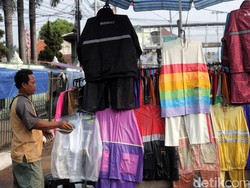 Lagi Musim Hujan, Alat Tempur Pemotor Ini Harus Tetap Awet, Caranya?