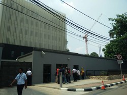 Kedubes Prancis Masih Kibarkan Bendera Setengah Tiang, Gelar Doa Bersama