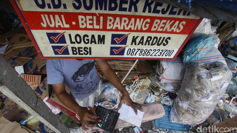 3 Ide Usaha dari Barang Bekas: Tanpa Modal, Untung Besar 3 Ide Usaha dari Barang Bekas: Tanpa Modal, Untung Besar