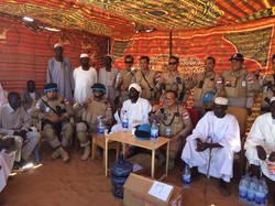 Rayakan HUT Brimob, Pasukan Polri di Sudan Makan Bareng dengan Warga