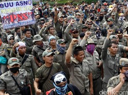 Kasatpol PP DKI: Satpol PP Jangan Jadi Mafioso, Akan Saya Tindak Tegas!