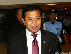 Agung Laksono: Sidang MKD Kasus Setya Novanto Harus Terbuka