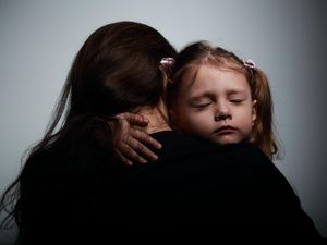 Jangan Biarkan Anak Takut Gelap Berkepanjangan