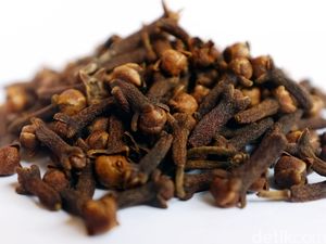 6 Manfaat Cengkeh dan Kayu Manis yang Diminum Sebelum Tidur, Ini Cara Buatnya