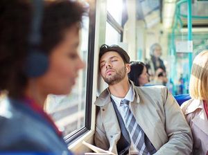 Narkolepsi Biasa Menyerang Remaja, Mungkinkah Orang Tua Juga Kena?