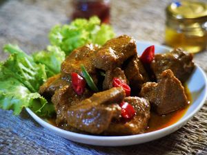 Resep Rendang Sapi Khas Padang, Masak Daging Kurban Lebih Nikmat