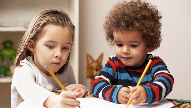 Cara Tepat Menyikapi si Kecil yang Bosan Pergi Sekolah