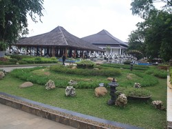 Kantor Bupati Purwakarta Memang Beda, Asri dan Dilengkapi Benda Seni