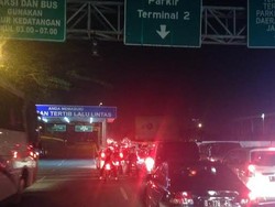 Akses ke Rawa Bokor Ditutup, Lalu Lintas di Bandara Soekarno-Hatta Lancar