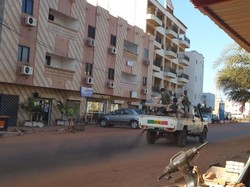 3 Warganya Tewas dalam Penyanderaan di Hotel Mali, China Marah