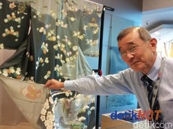 Lukisan Kisah 12 Zodiak Tiongkok dan Kucing yang Dilupakan di Atas Kimono