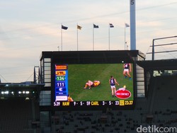 Di Indonesia Orang Fanatik Sepak Bola, di Australia Fanatik Footy