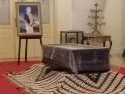 Adik Sultan HB X: Sri Pakualam IX Sosok Arif yang Kuasai Banyak Bahasa