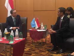 Bertemu Ban Ki Moon, Jokowi Jelaskan Bagaimana RI Tangani Karhutla