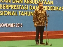 Mendikbud: Jangan Nilai Kemuliaan Profesi Guru dengan Rupiah