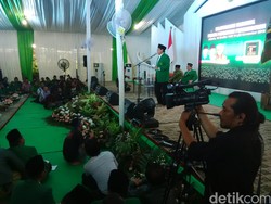 Djan Faridz Akan Temui Jokowi Minta Menkum HAM Terbitkan SK PPP